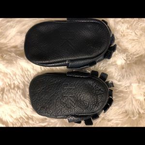Size 2 navy freshly picked moccasin